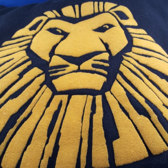 Disney The Lion King, The Broadway Musical Simba Hoodie (XL) - Picture 2 of 10